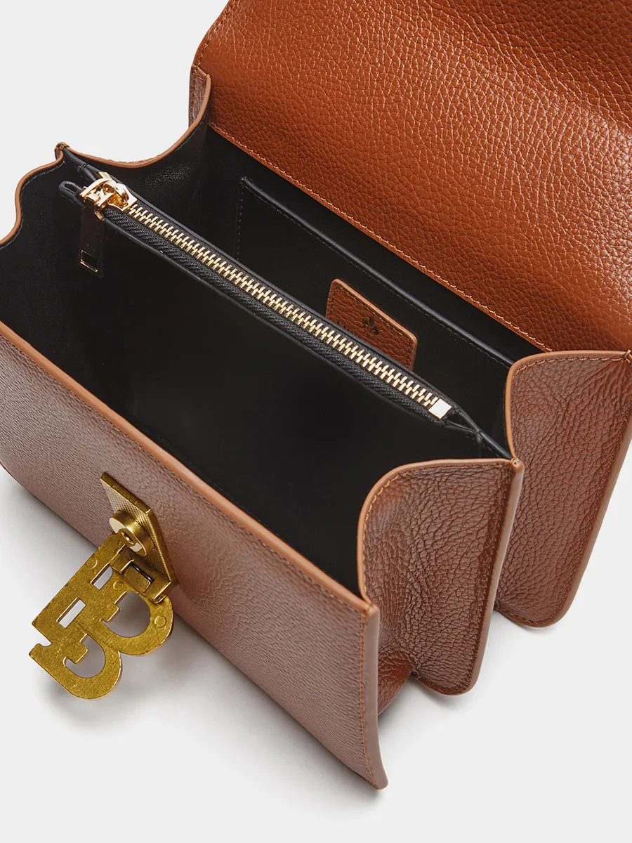 Классическая кожаная сумка Anastasia с фурнитурой Antic цвет фундук