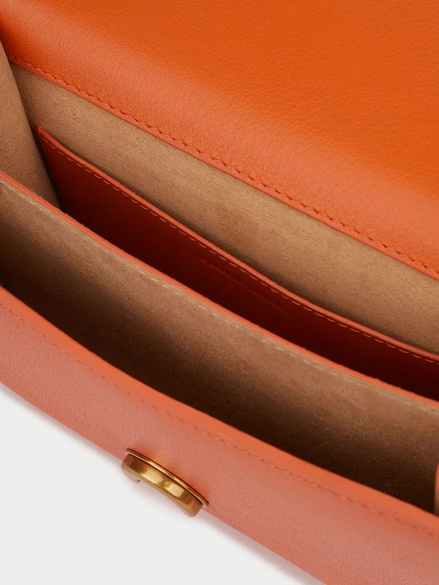Классическая кожаная сумка Coco цвет оранжевый