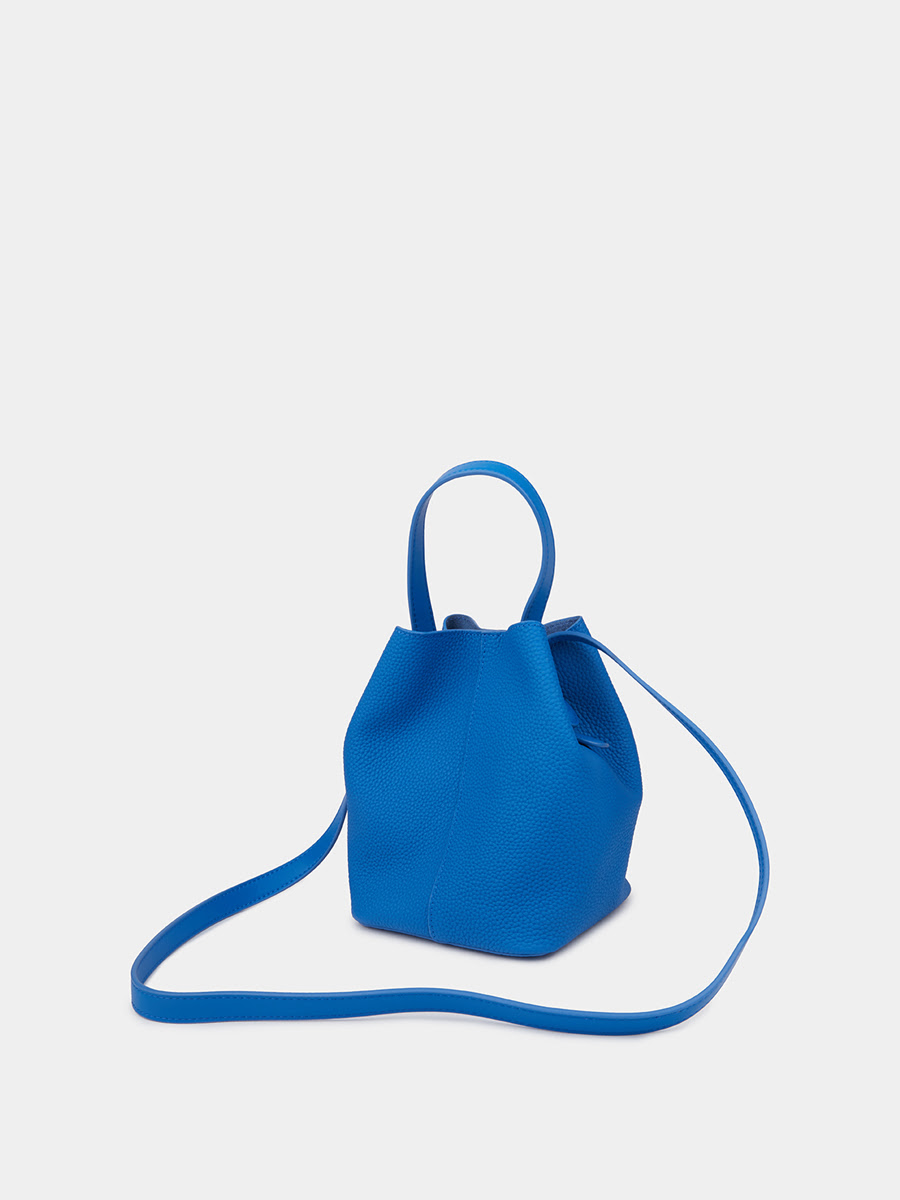 Классическая кожаная сумка Chantal цвет электро