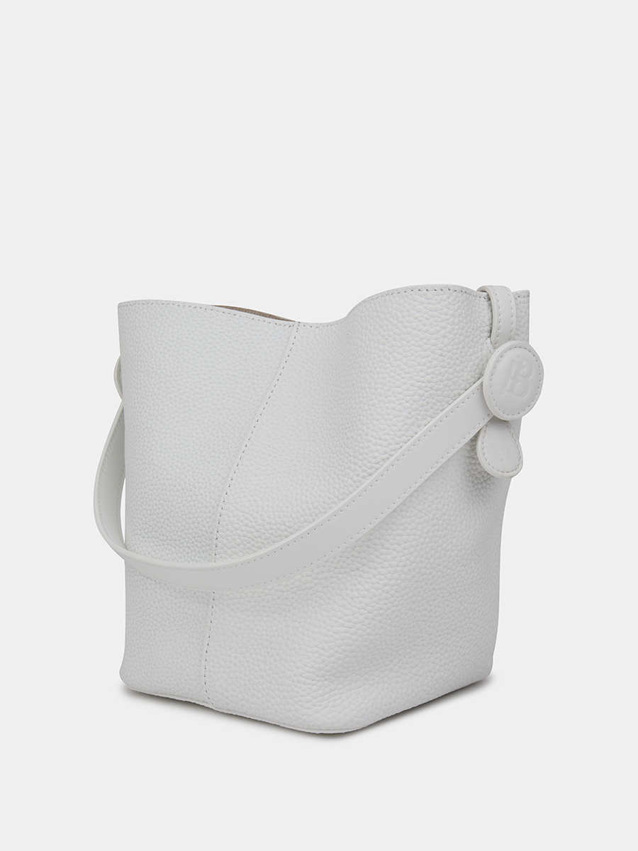 Классическая кожаная сумка Chantal цвет белый ледник