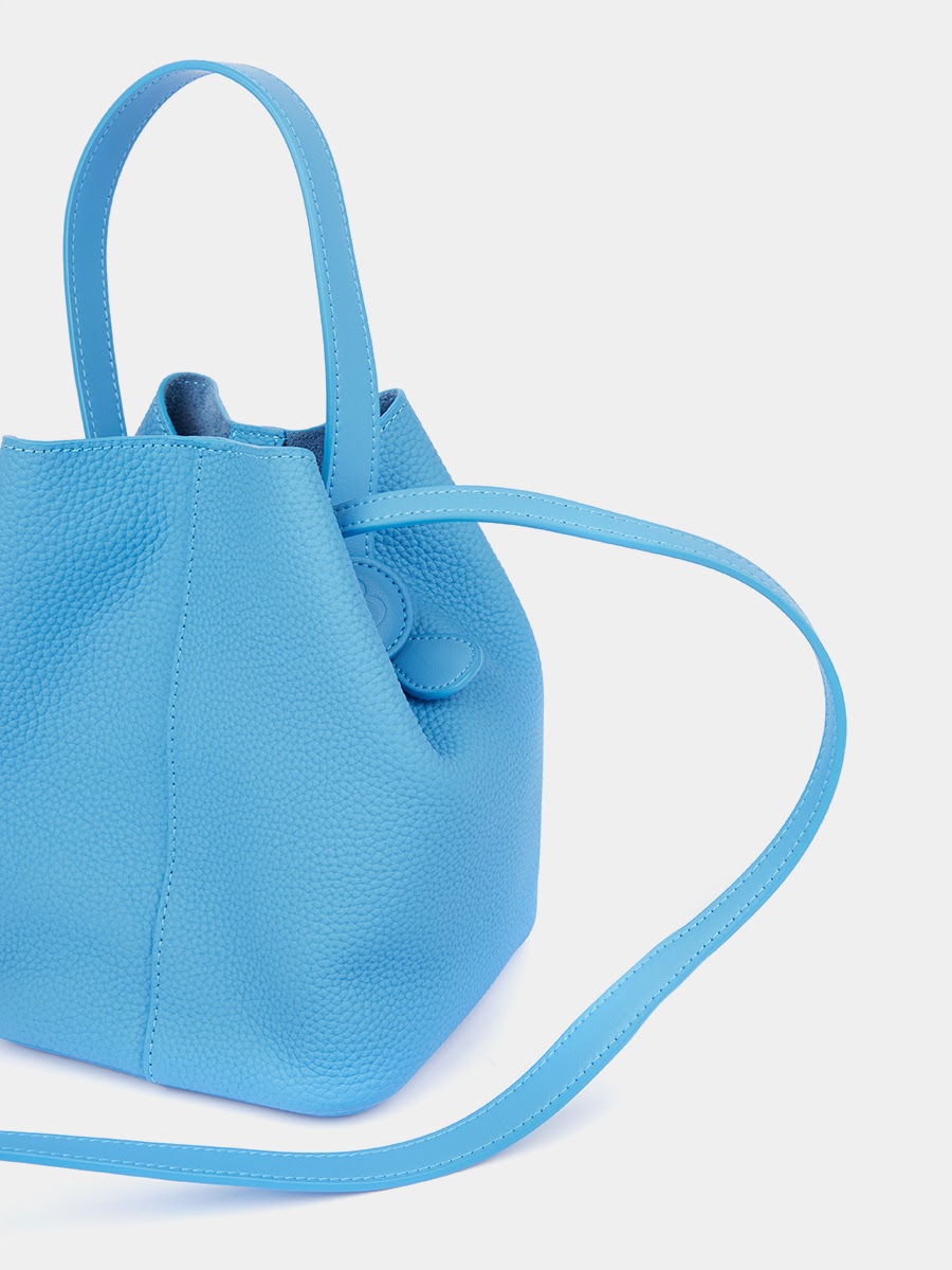 Классическая кожаная сумка Chantal цвет лазурный